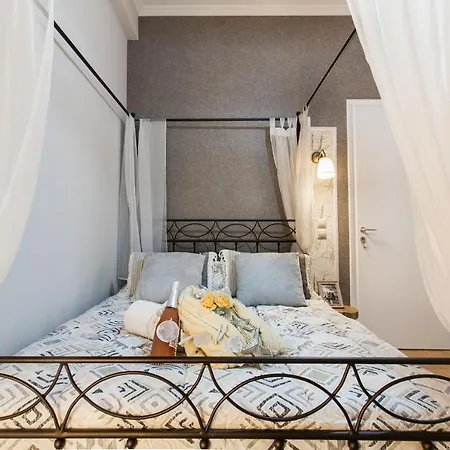 Syntagma Private Sweet Safe Double Rooms In Apartment Athens Exterior photo